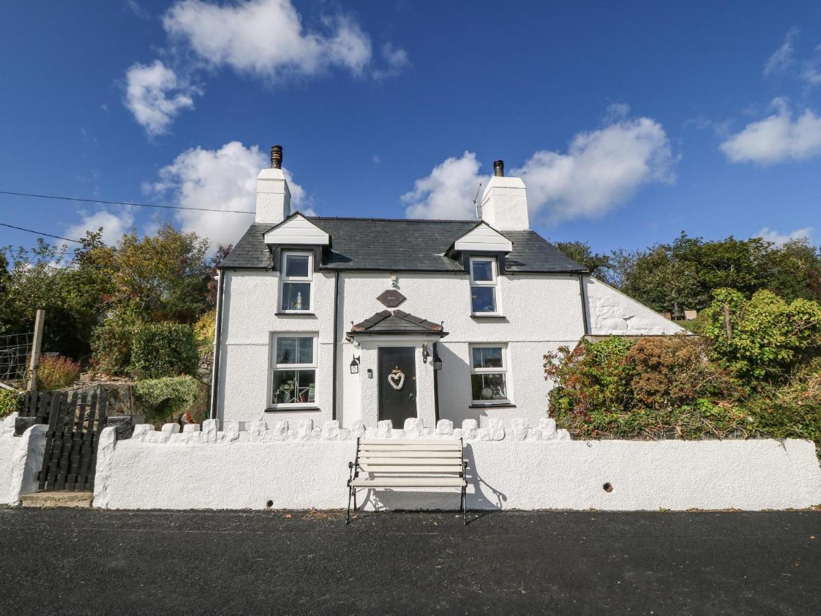 Tan Yr Allt Pwllheli Exteriör bild