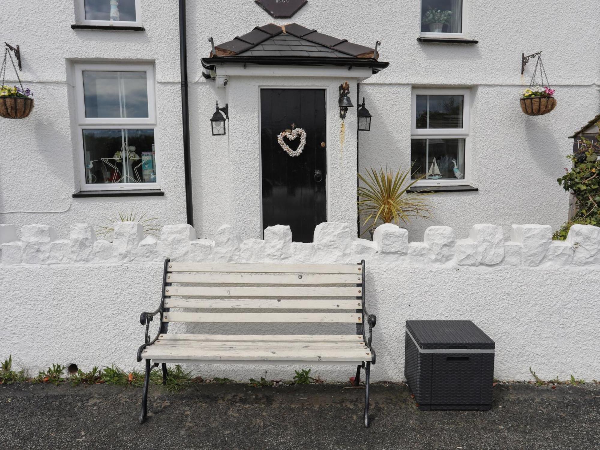 Tan Yr Allt Pwllheli Exteriör bild